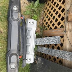 2021 Jeep Mojave Front Bumper With Skid Plate And Fog Lights