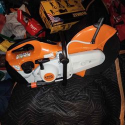 Stihl-Concrete-Saw-TS420-Machine