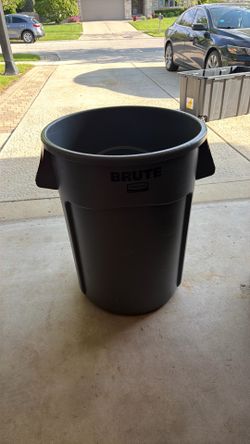 44G Brute Container