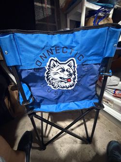 UConn Huskies Folding Camp Chair