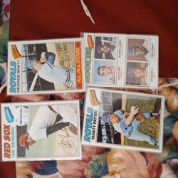 Topps Chewing Gum Baseball Cards 1977