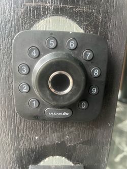 U-Bolt smart lock with bridge