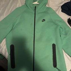 Nike Tech Fleece Green
