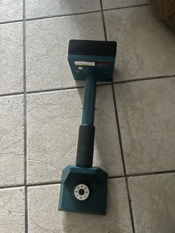 Floor deluxe Knee Kicker