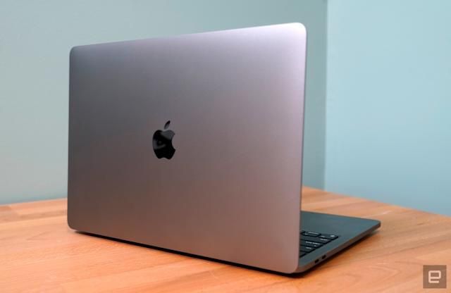 2022 MacBook Pro 13” M2 – Like New