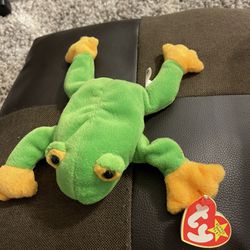 Smoochy Frog Beanie Baby