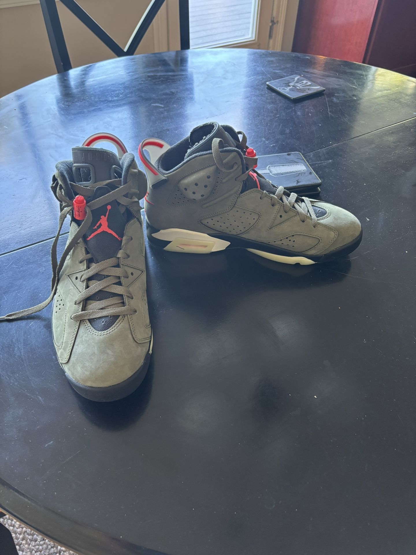 Jordan 6 Retro Travis Scott Olive - Size 10