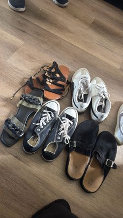 SHOES