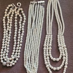 Beautiful Pearl Necklaces 