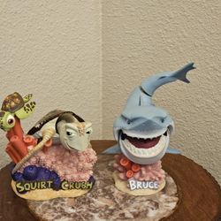 Disney Finding Nemo
Squirt & Crush Bobble
Head Figurine Bruce Shark