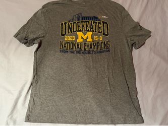 University of Michigan 2023 15-0 National Champions Schedule Fanatics Shirt; Men’s XL