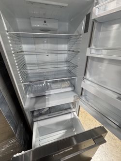 RF170WDRUX5-N Fisher & Paykel Fridge