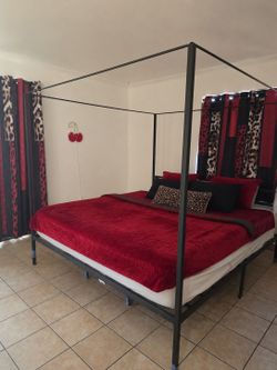 Canopy a king's size bed frame, only
