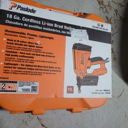 Paslode Brad Nailer Kit 