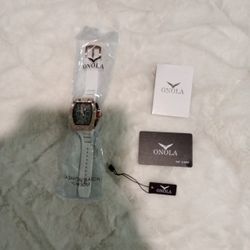 Rose Gold Besel With White Band Onola Watch