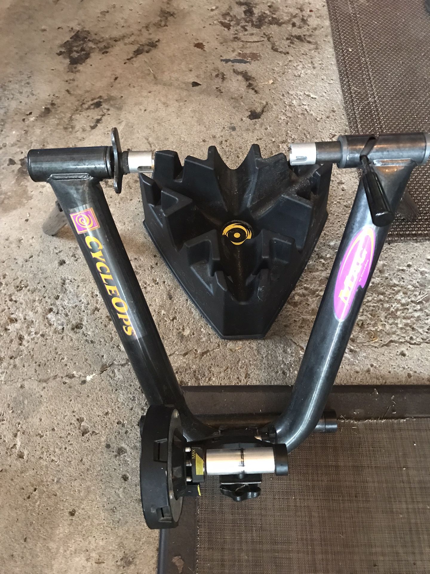 Cyclops Indoor Bike Trainer