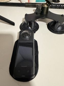 Insta360 Action Camera with Suction Cup Mount