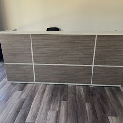 Reception Desk 