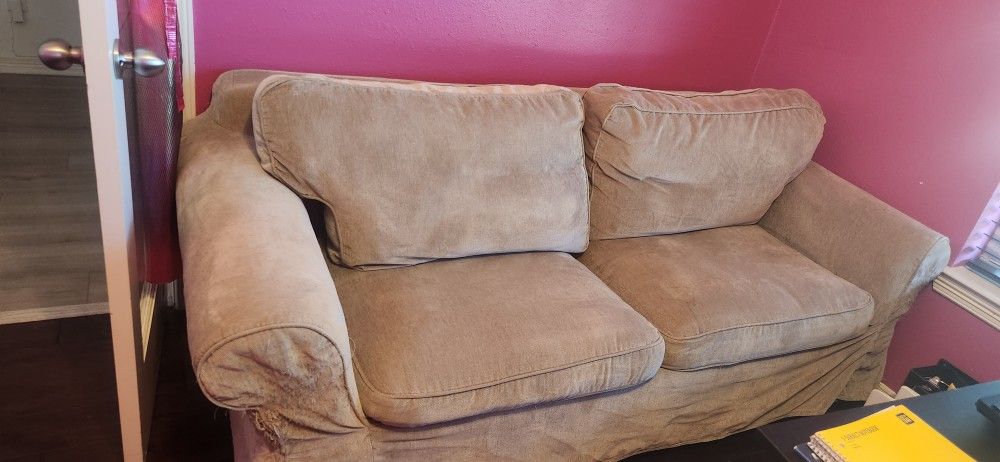Free Loveseat Sleeper Sofa