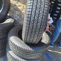 225/65/17/ YOKOHAMA $280 SEMI NEW FOUR TIRES