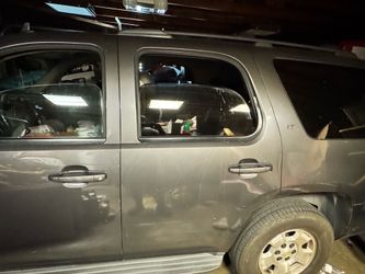 Salvage 2010 Chevy Tahoe