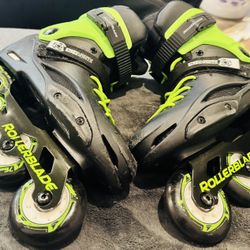 Rollerblades – Size 38–39 (US  7–8)