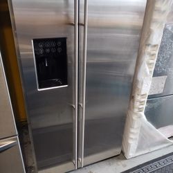 GE Monogam Counter Depth Side By Side Stainless Steel Refrigerator 