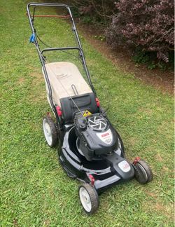 Craftsman self propelled lawnmower with bagger