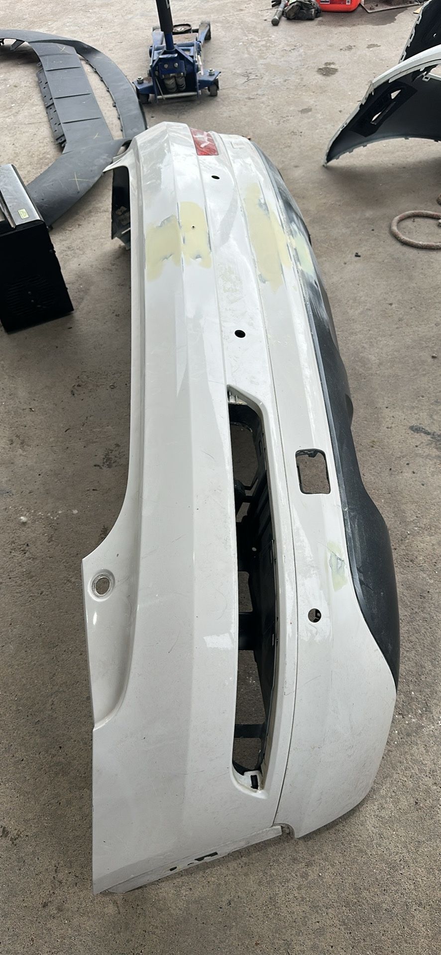 2016 2017 2018 AUDI Q3 REAR UPPER/MIDDLE BUMPER COVER