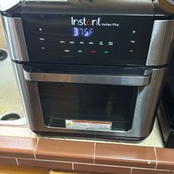 Instant Vortex Plus Air Fryer/Oven