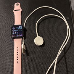 Series 8 Apple Watch