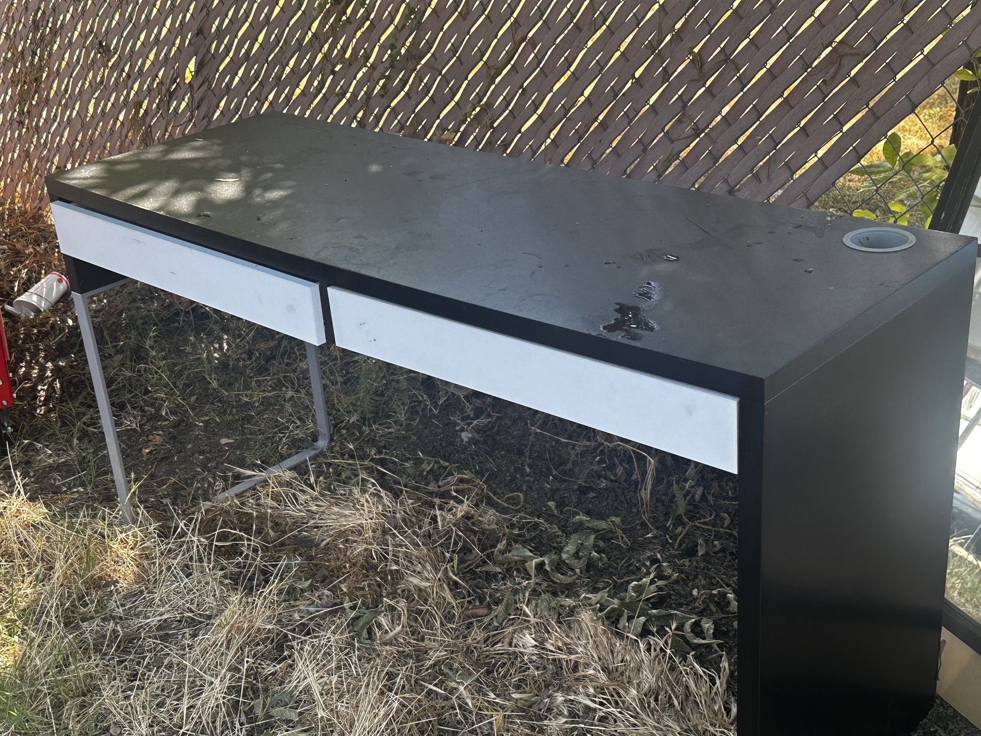 FREE!!! Desk And Mirror