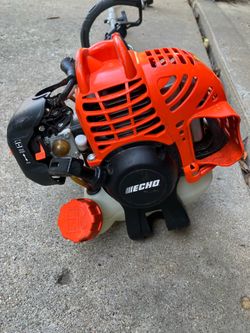 Echo PAS-225 with edger / trimmer attachment
