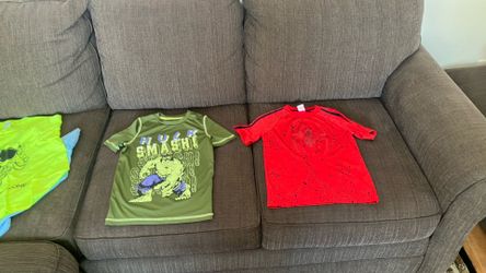Boys T-shirts size 6-7   1.00 each