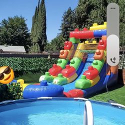 LEGO.  Water Slide 21'x9'x12'