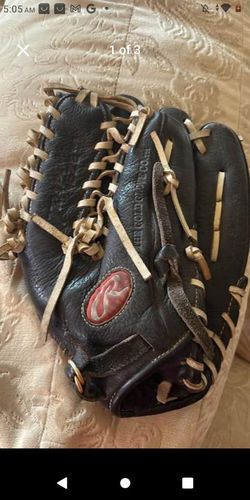 Rawlings Base ball glove