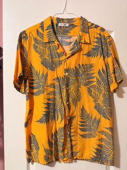 ChArmkpR Men's Size L Orange Fern Print Short Sleeve Button Down Shirt