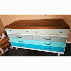 Chest Of Drawers And Dresser