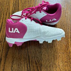 Under Armor Girls Softball Cleats