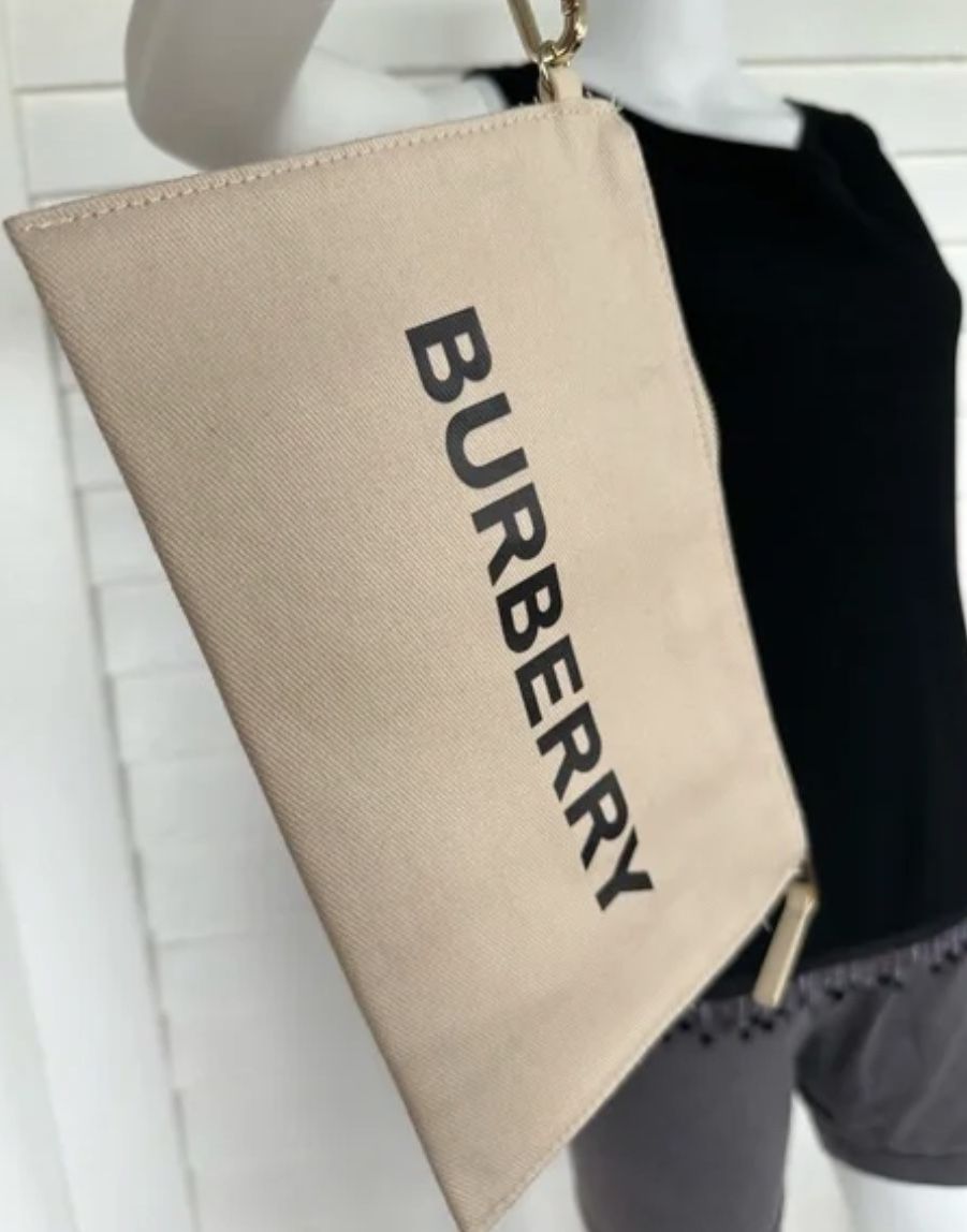 Burberry Logo Print Zip Pouch-AUTHENTIC-Brand New