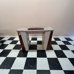 Manicure/ Nail station 
