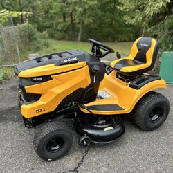 Cub Cadet 42” Ride On Mower 
