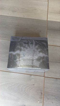 Pokemon Pitch black etb