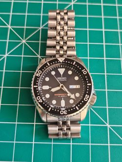 Seiko SKX007J Diver Watch