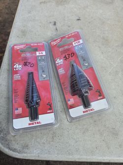 Milwaukee Step Drill Bits #4 Y #12 Nuevos $50 X 2 No Negociable Pick Up Only Área Jersey Village 77O41 