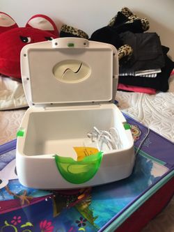 Baby wipes warmer