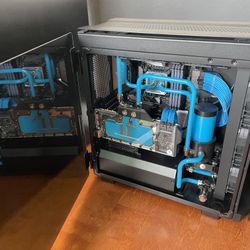 2080 TI Gaming PC and Monitor