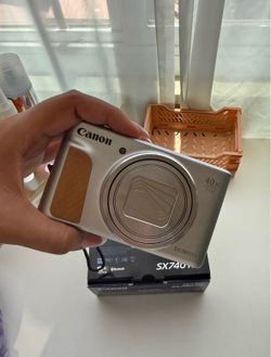 Canon sx740 hs