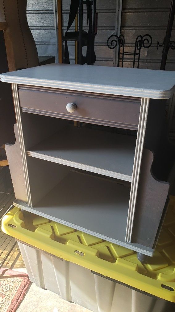 Retro Magazine Rack/ Side Table