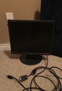 LG computer monitor 17 inch screen